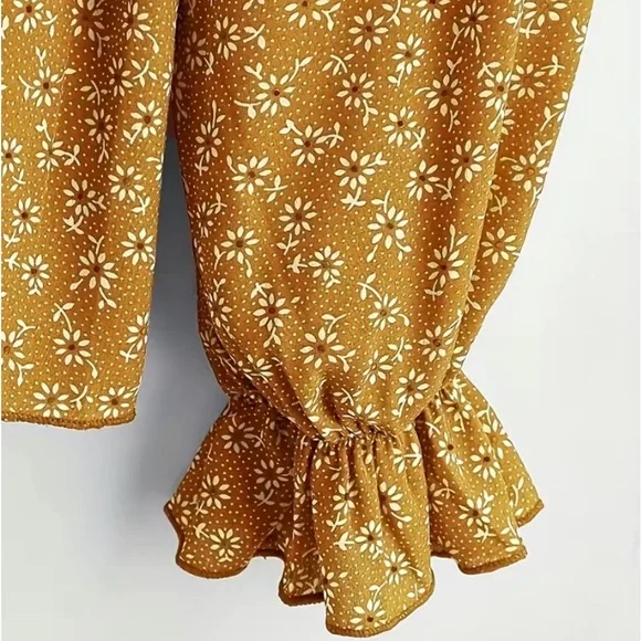 Yellow floral blouse - Picture 5 of 8